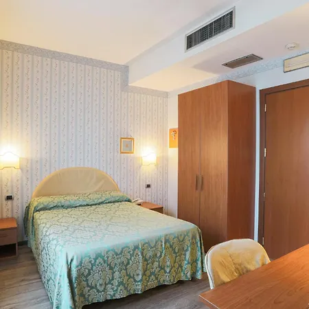 Hotel Ristorante La Lanterna Castelnuovo di Garfagnana